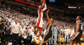 NBA转会风云：伦纳德离队快船瞄准库明加，雄鹿豪华阵容引期待